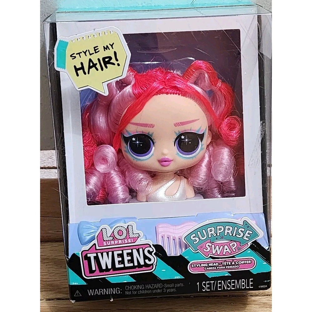 LOL Surprise Swap Tweens Styling Head with Neon Pink And Light Pink Hair